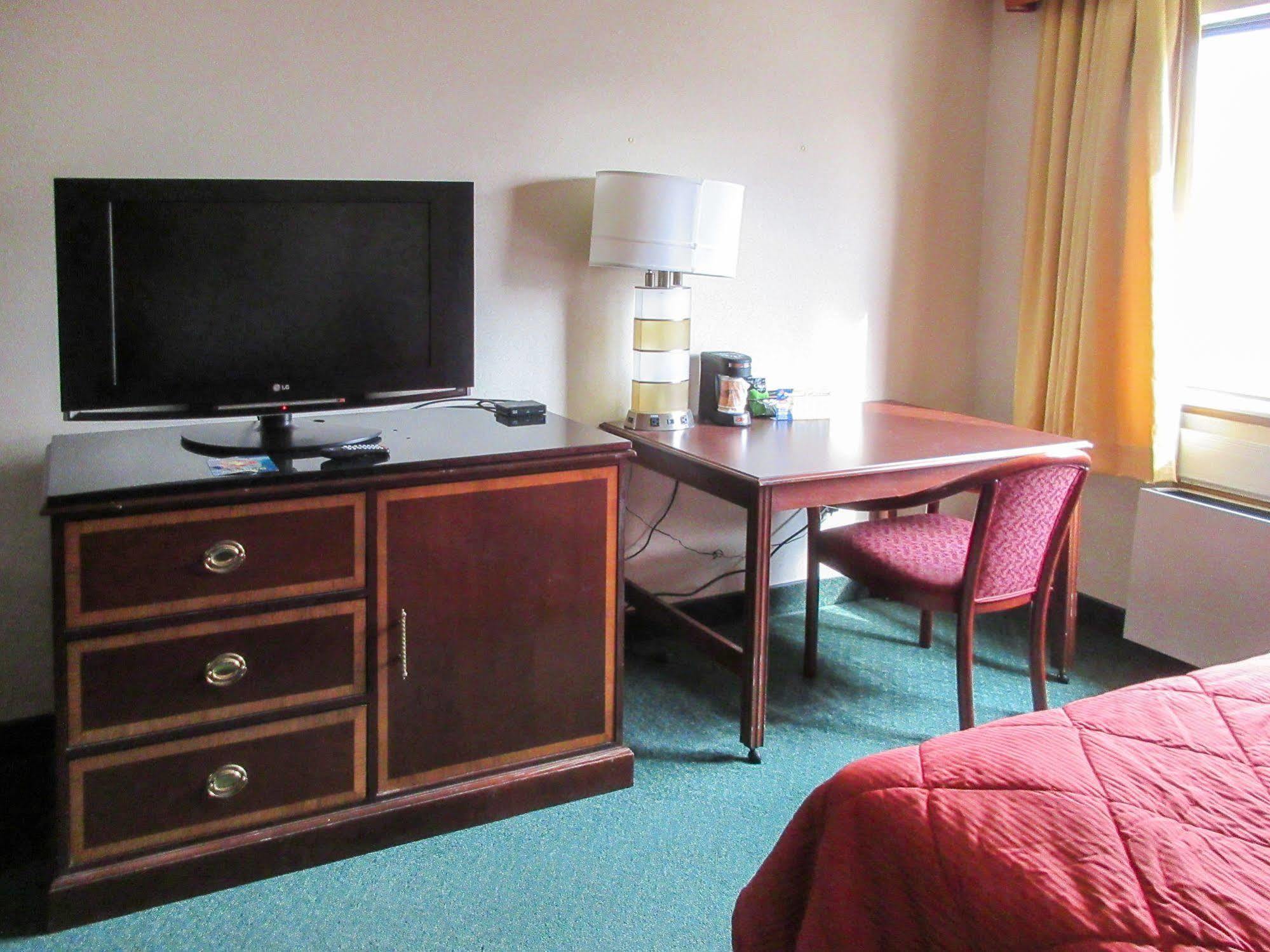 Quality Inn Fairborn Exterior foto